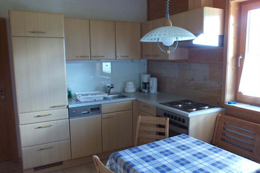 Haus Schneeflocke Leilighet Lech am Arlberg Rom bilde